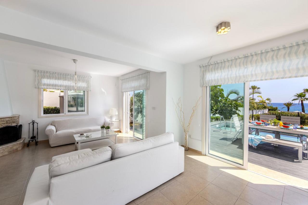 Protaras Sunrise Zen Seafront Villa Dış mekan fotoğraf